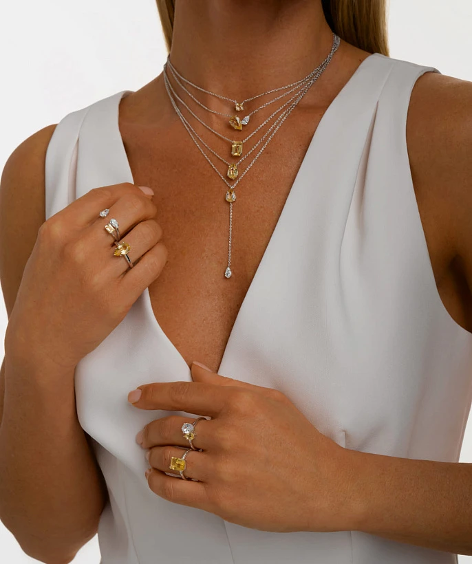 Серебряное разомкнутое кольцо ЭЙФОРИЯ с цитрином Эмеральд и фианитами