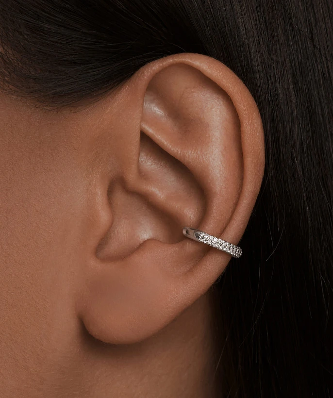 Серебряный базовый кафф с фианитами