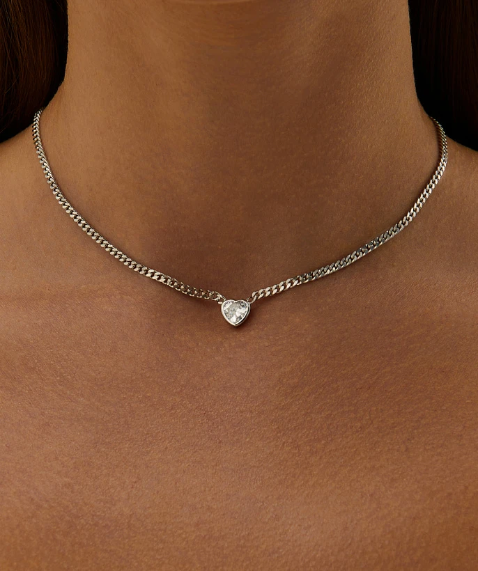 Серебряное колье с фианитом Angel