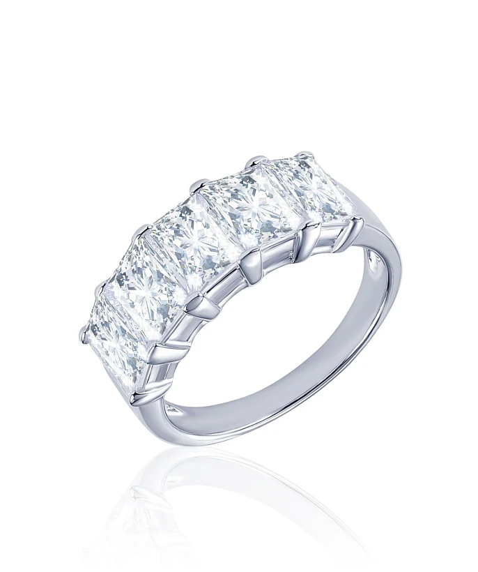 Серебряное кольцо с фианитами Кармен