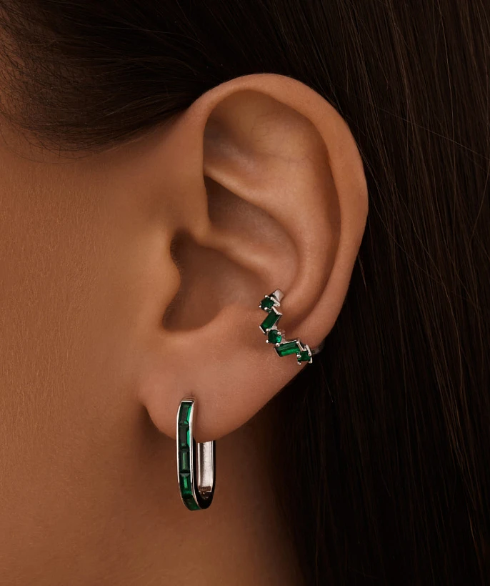 Серебряный кафф с фианитами MIESTILO
