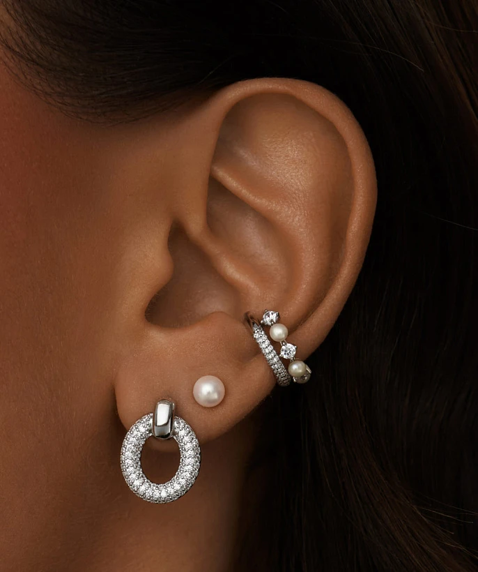 Серебряный базовый кафф с фианитами