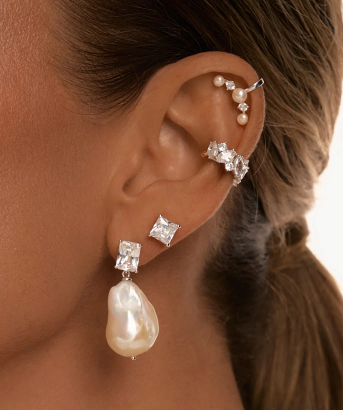 Серебряный кафф с натуральным жемчугом