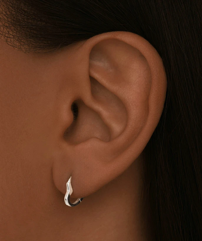 Серебряные серьги-конго в форме сердца MIESTILO 