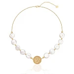 Серебряное колье с барочным жемчугом монетой AMOR в покрытии желтое золото