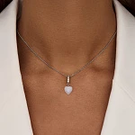 Серебряное колье с подвеской из натурального лунного камня и фианитов MIESTILO 