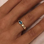 Серебряное кольцо в покрытии желтое золото с синтетической шпинелью MIESTILO