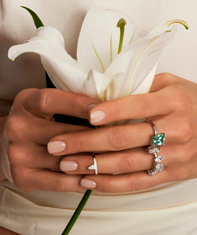 Серебряное кольцо A LA RUSSE с фианитами