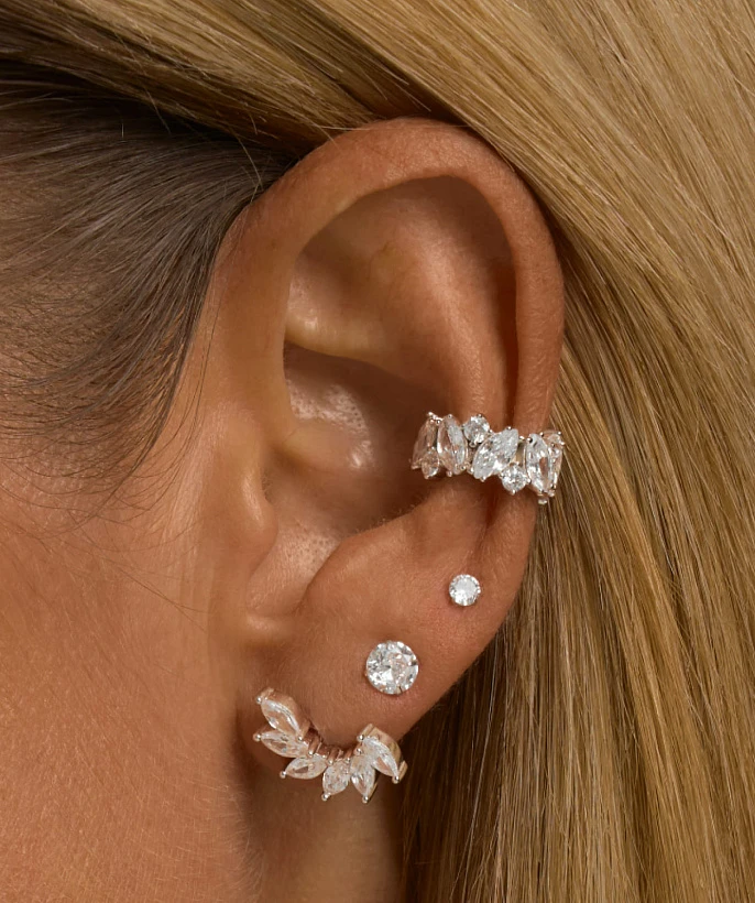 Серебряные серьги-гвоздики с фианитами 3мм