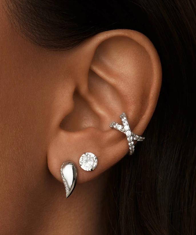 Серебряные серьги-капли с фианитами