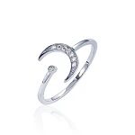 Регулируемое кольцо из серебра с полумесяцем и фианитами MIESTILO 