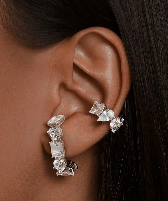 Серебряные серьги-скобы A LA RUSSE с фианитами