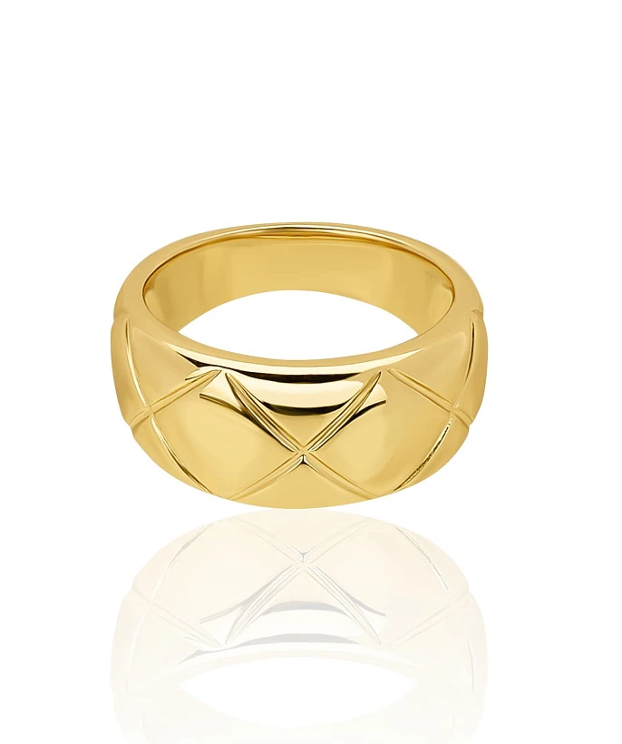 Фактурное кольцо из серебра в покрытии желтое золото