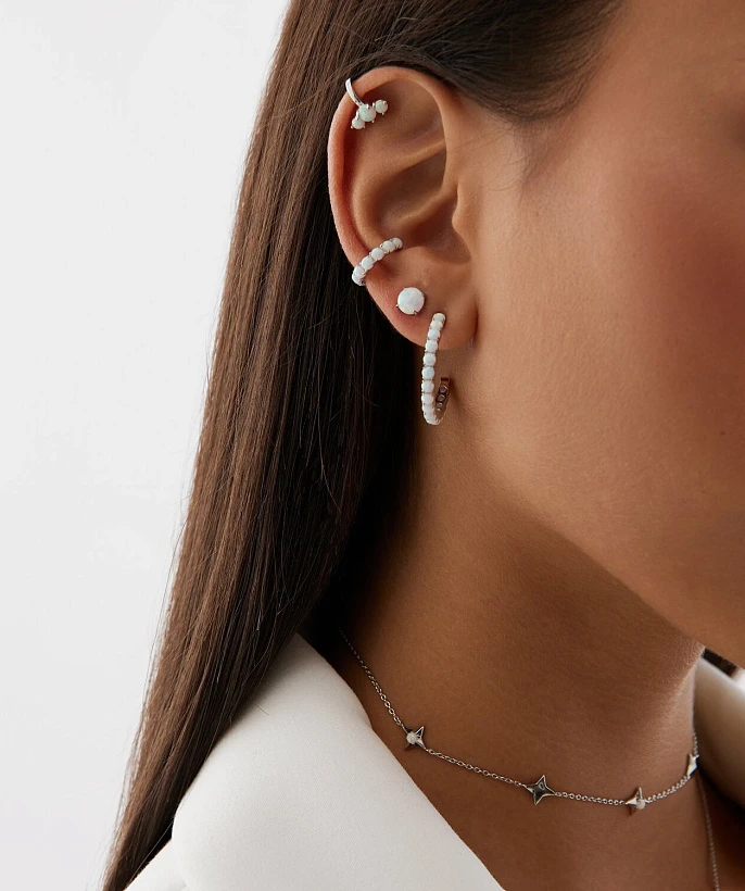 Серебряные серьги гвоздики с опалом 6мм