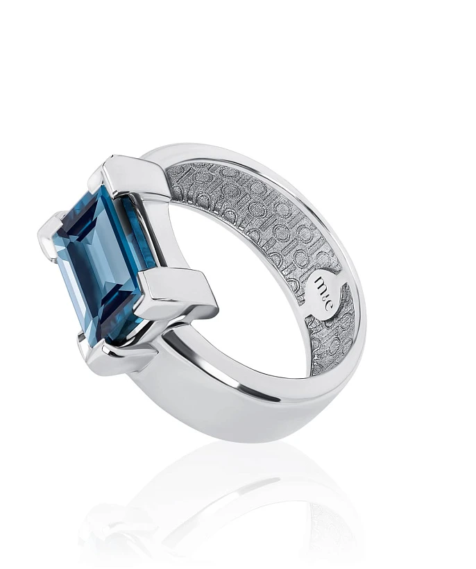 Серебряное кольцо PURITY с крупным London топазом