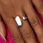 Широкое акцентное кольцо из серебра MIESTILO 