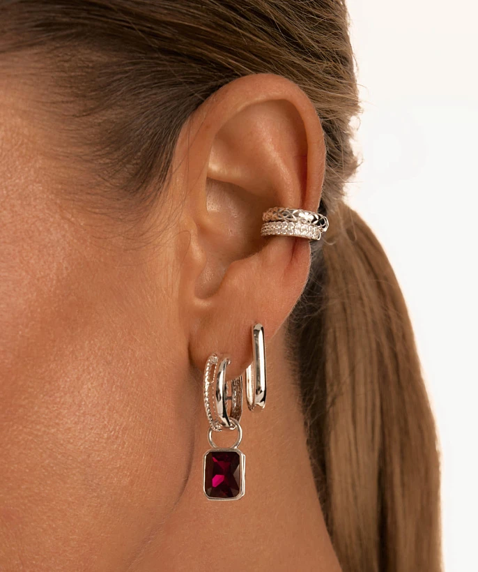 Серебряный кафф с россыпью фианитов и открывающимся механизмом