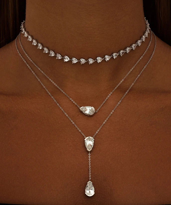 Серебряное колье-галстук PURITY с белыми топазами