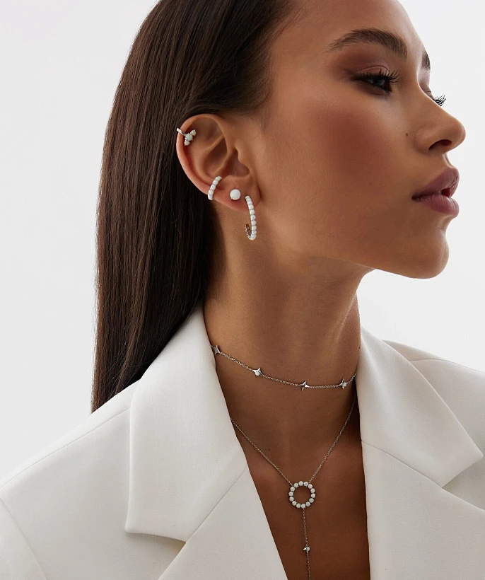 Серебряные серьги гвоздики с опалом 6мм