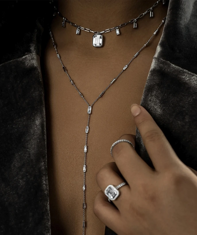 Серебряное колье-галстук Midnight с фианитами в огранке Багет 