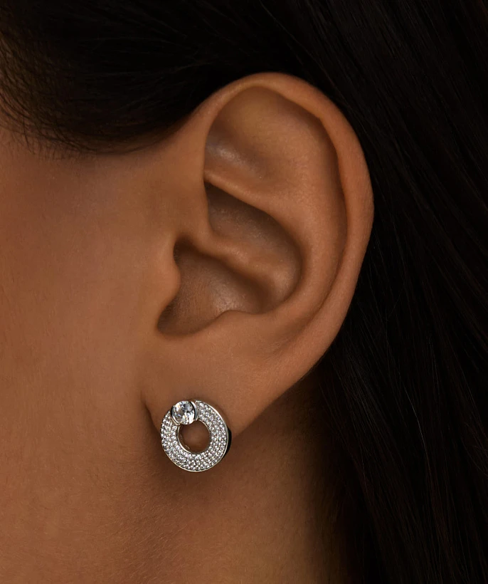 Серебряные круглые серьги-пусеты с фианитами