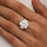 Серебряное крупное кольцо ГРАЦИЯ с фианитами