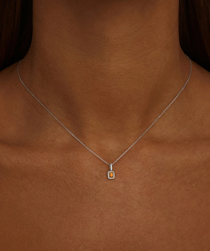 Серебряное колье с цитрином