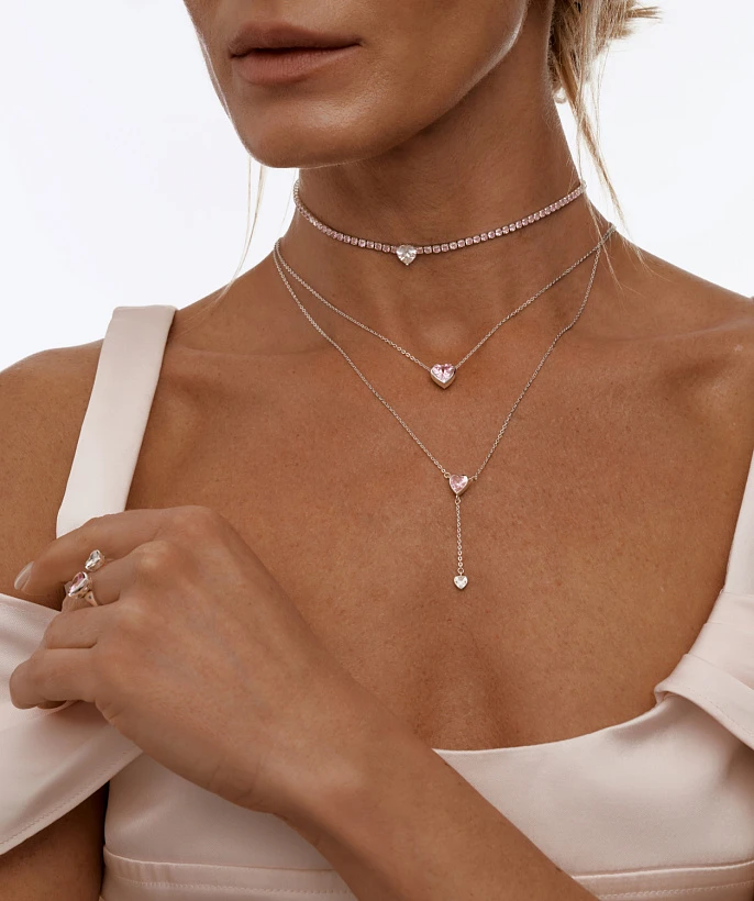 Серебряное колье ЛЮБОВЬ с розовым сердцем