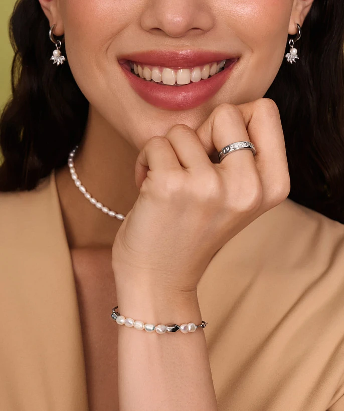 Серебряный браслет из натурального жемчуга MIESTILO