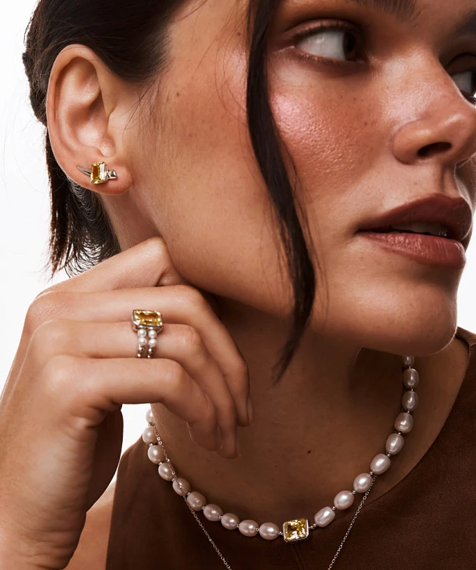 Серебряный чокер SICILIA из жемчуга с желтым фианитом